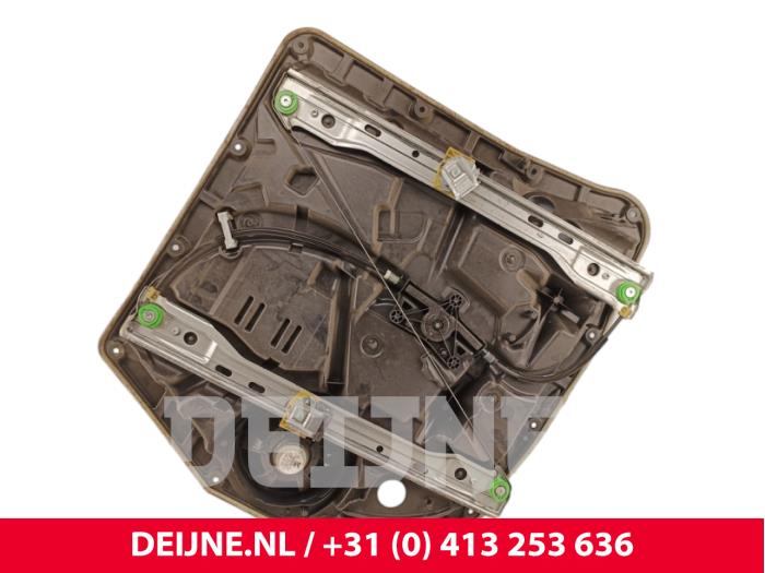 Mercedes eVito Fenstermechanik 2-türig rechts vorne O291691