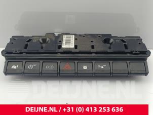 Nissan Interstar Paniekverlichtings Schakelaar O291704 foto 3