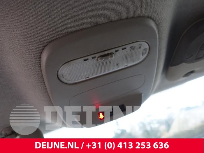 Renault Trafic Innenbeleuchtung vorne O291737