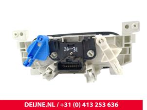 Renault Trafic Heater control panel O291751 photo 2