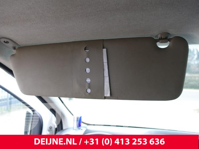 Renault Trafic Sonnenblende O291781