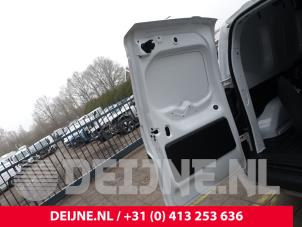 Nissan Townstar Minibus/van rear door O291942 photo 2