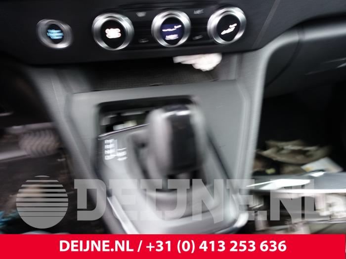 Nissan Townstar Versnellingspook O291988