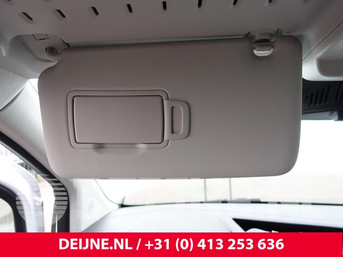Nissan Townstar Zonneklep O291989