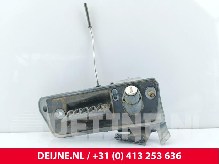 Volkswagen Caddy Minibus/van rear door lock mechanism O291912