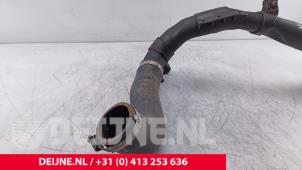 Volkswagen Caddy Intercooler Rohr O292037 foto 3
