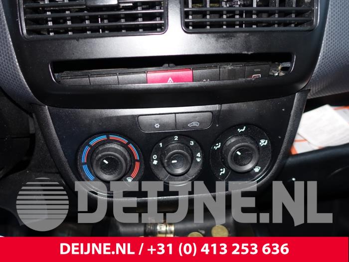 Fiat Doblo Heizung Bedienpaneel O292072