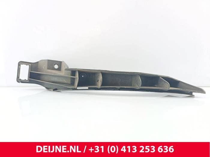 Porsche Cayenne Bumpersteun links-voor O292115