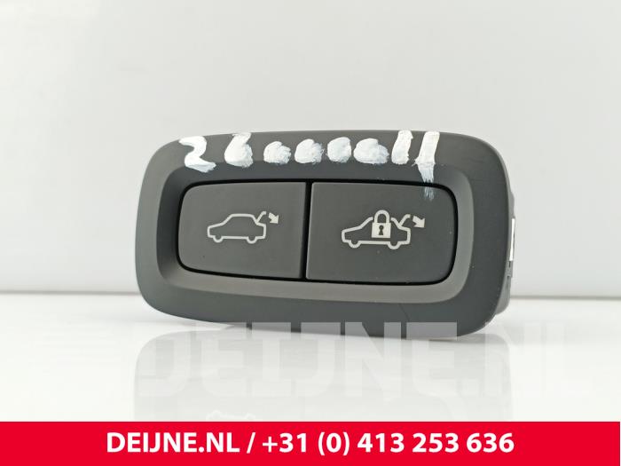 Volvo XC40 Schakelaar achterklep O292127