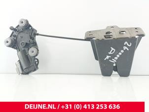Volvo XC40 Slotmechaniek Achterklep O292129 foto 2