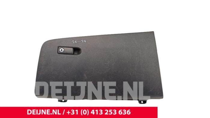 Mercedes eVito Dashboardkastje O292139