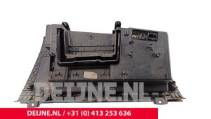 Mercedes eVito Dashboardkastje O292139 foto 2