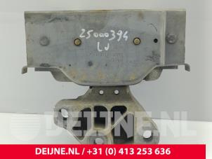Volkswagen Crafter Engine mount O291922 photo 3