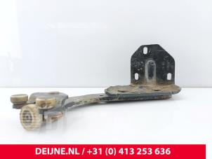 Mercedes Vito Schiebetürrolle rechts O291817 foto 2