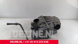Gebruikte Luchtfilterhuis Volkswagen Transporter T5 2.0 TDI DRF Prijs € 48,40 Inclusief btw aangeboden door van Deijne Onderdelen Uden B.V.