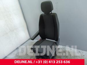 Renault Master Seat, left O292195 photo 3