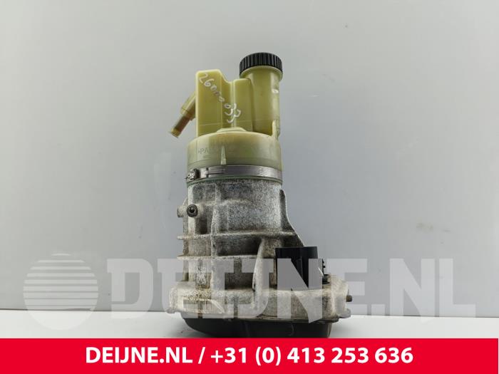 Gebruikte Servopomp Renault Master III (MA/MB/MC/MD/MH/MF/MG/MH) 2.3 Energy dCi 180 Twin Turbo 16V FWD Prijs € 514,25 Inclusief btw aangeboden door van Deijne Onderdelen Uden B.V.