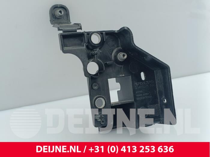 Volvo XC40 Bumpersteun rechts-voor O292266