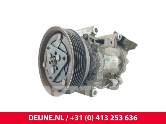 Renault Kangoo Air conditioning pump O292334