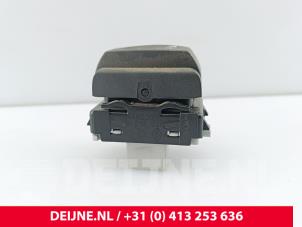 Renault Master PDC Schakelaar O292398 foto 3
