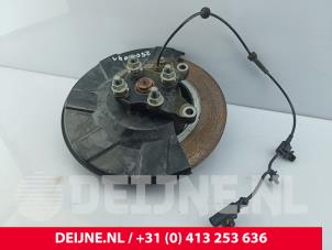 Gebruikte Fusee rechts-achter MG ZS 1.0 T-GDI 12V Prijs € 169,40 Inclusief btw aangeboden door van Deijne Onderdelen Uden B.V.