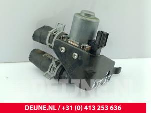 Ford Transit Electric heater valve O292535 photo 2