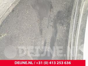 Volkswagen Transporter Decorative strip O292585 photo 3
