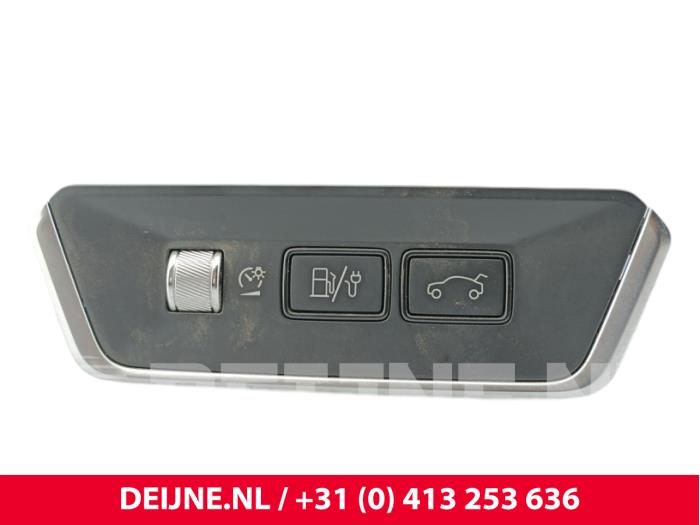 Lynk & Co 01 Schakelaar achterklep O292640
