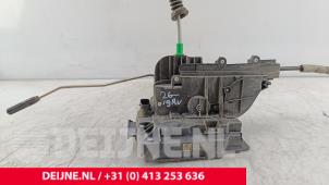 Mercedes eVito Deurslot Mechaniek 2Deurs rechts O292714 foto 2