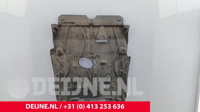 Nissan Townstar Beschermplaat bodem O292723