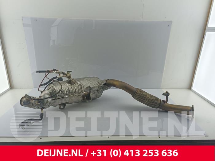 Gebruikte Roetfilter Ford Transit 2.0 TDCi 16V Eco Blue 165 RWD Prijs € 695,75 Inclusief btw aangeboden door van Deijne Onderdelen Uden B.V.