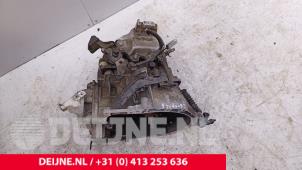 Opel Vivaro Versnellingsbak O292807 foto 2