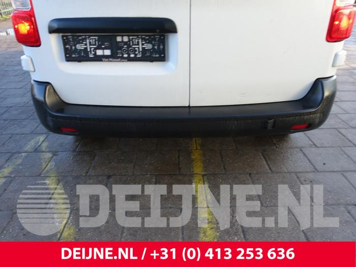Opel Vivaro Rear bumper O292829