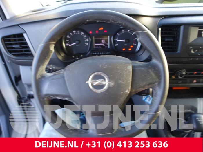 Opel Vivaro Vollzähligkeit Airbags O292835
