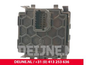 Opel Vivaro Height control switch O292903 photo 2