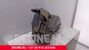 Volvo V90 Adblue tank O293048 foto 3