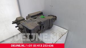 Opel Vivaro Adblue tank O293049 foto 3