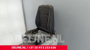 Mercedes Vito Sitz links O293140 foto 3