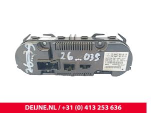 Mercedes eVito Kachel Bedieningspaneel O293265 foto 3