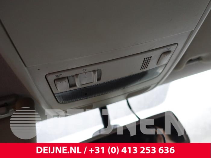 Volkswagen Transporter Innenbeleuchtung vorne O293359