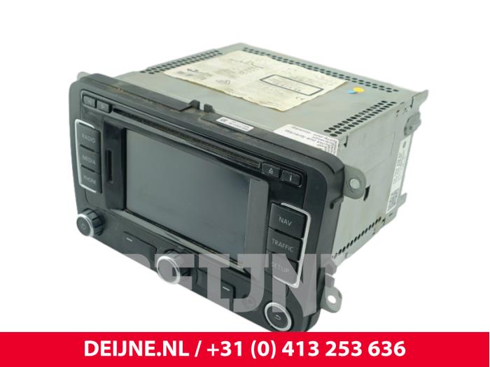 Volkswagen Transporter Displays Multi Media Anzeige O293364