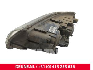 Volkswagen Transporter Koplamp rechts O293378 foto 3