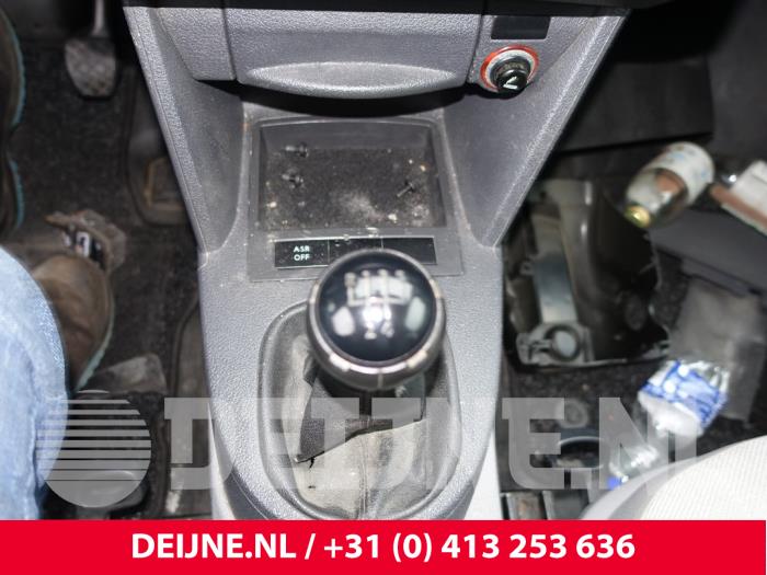 Volkswagen Caddy Versnellingspook O293479