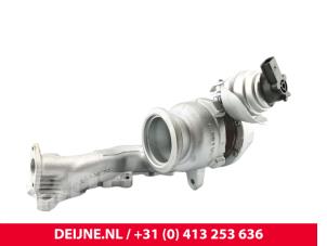 Volkswagen Crafter Turbo O293604 foto 2