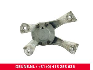 Volkswagen Transporter Engine mount O293803 photo 3