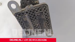 Opel Vivaro Catalytic converter O293832 photo 3