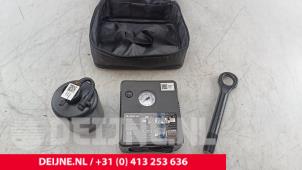 Volvo EX30 Banden reparatieset O293845 foto 2