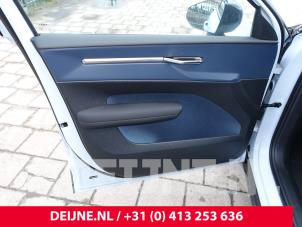 Volvo EX30 Portier 4Deurs links-voor O293879 foto 2