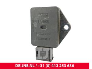 Gebruikte Oliepeil sensor Fiat Ducato (250) 2.3 D 130 Multijet Prijs € 24,20 Inclusief btw aangeboden door van Deijne Onderdelen Uden B.V.