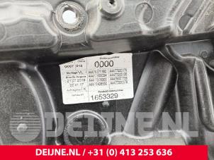 Mercedes Vito Fenstermechanik 2-türig links vorne O293970 foto 4